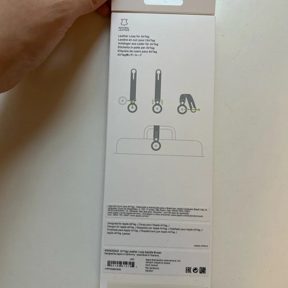 Brand New! Limited Edition Apple AirTag Leather Loop in Saddle Brown